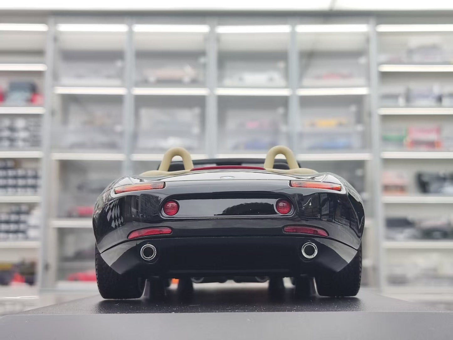 MINICHAMPS 1/18 BMW Z8 ROADSTER -2000 Black 155024231