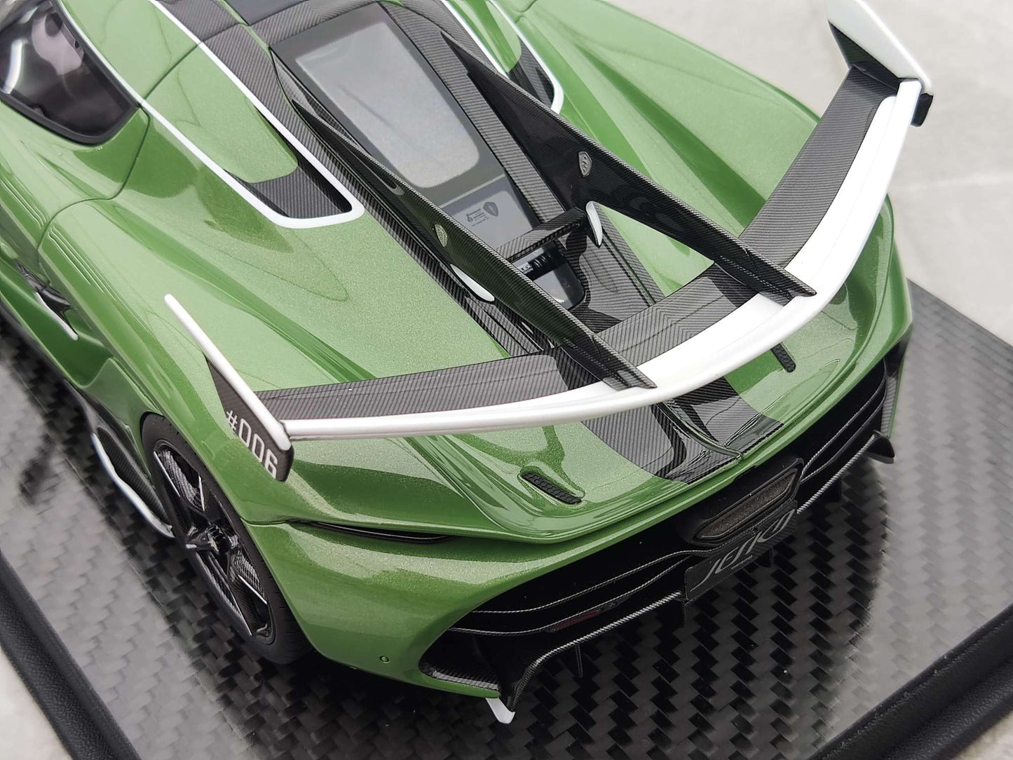 FRONTIART 1/18 Koenigsegg Jesko Green FA129