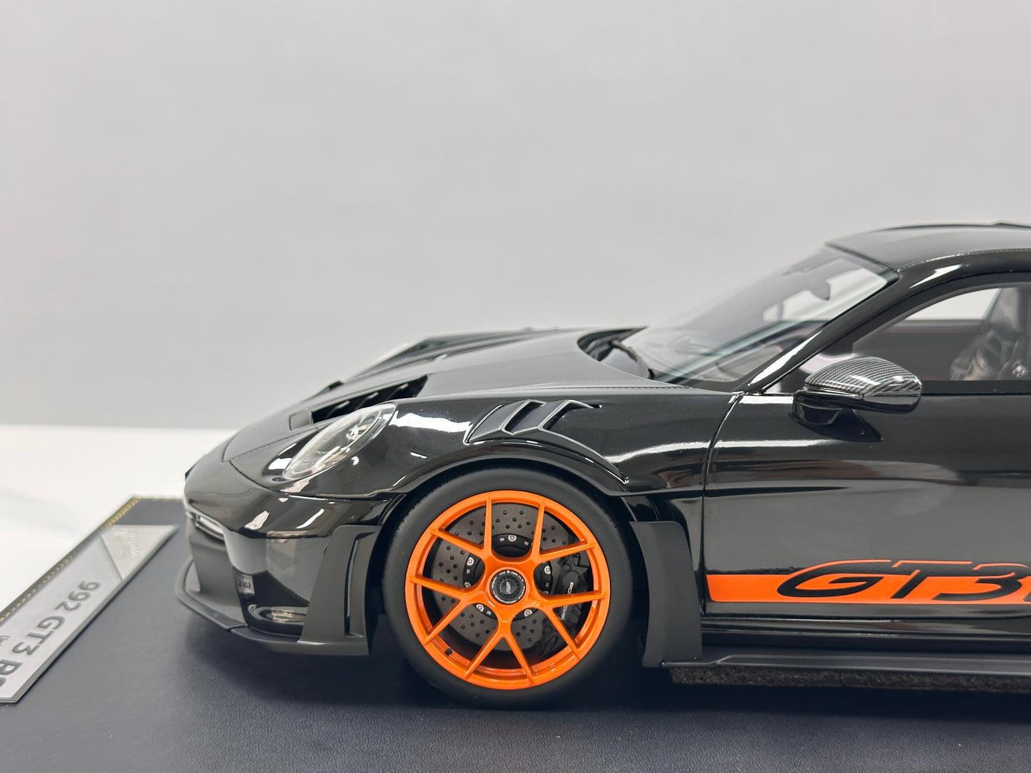 IVY 1/12 Porsche 992 GT3 RS, Black with Orange Wheels IVY243