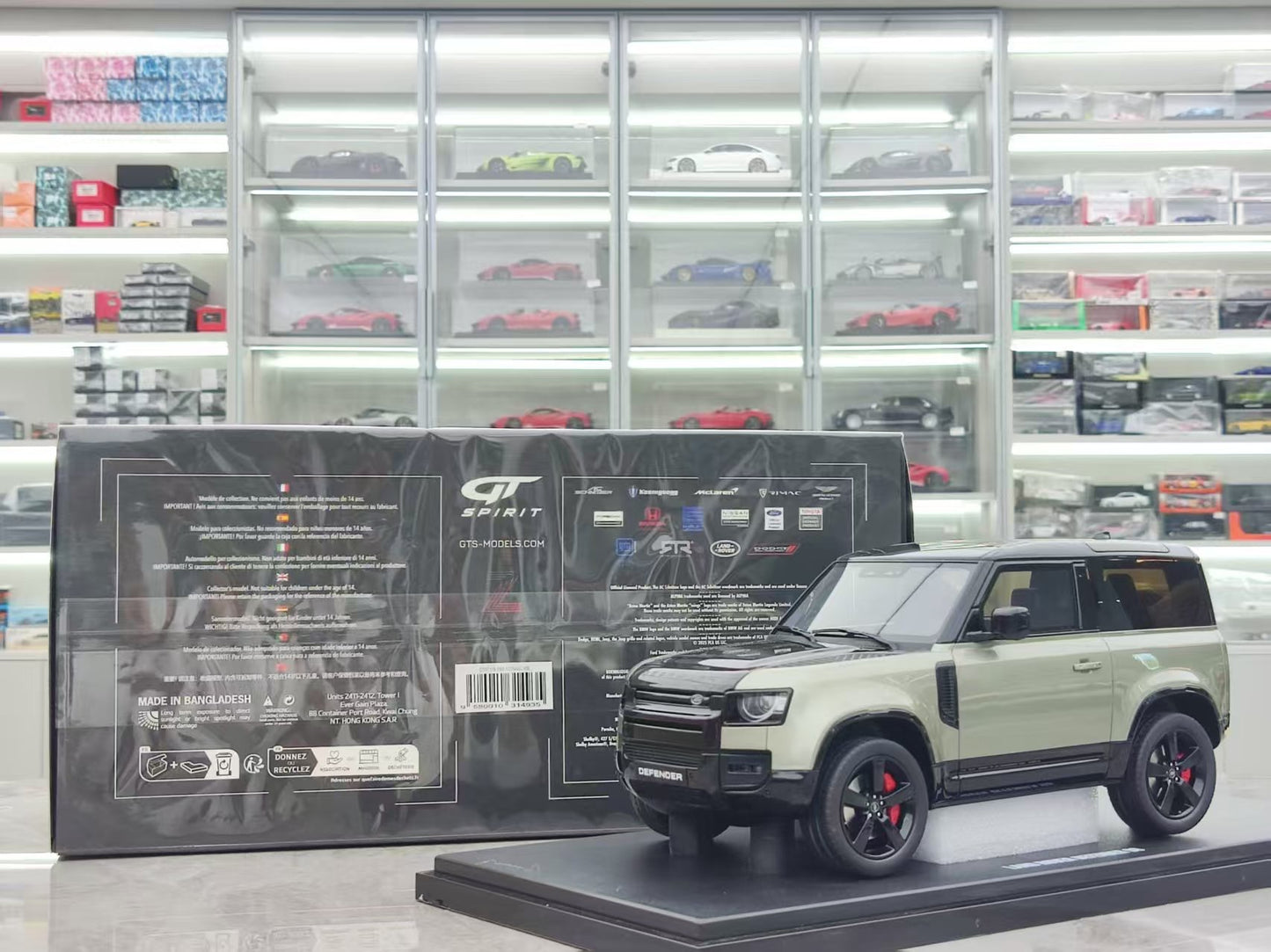 GT Spirit 1/18 Land Rover DEFENDER P400 X-DYNAMIC HSE PANGEA Green Resin Sealed Model GT517