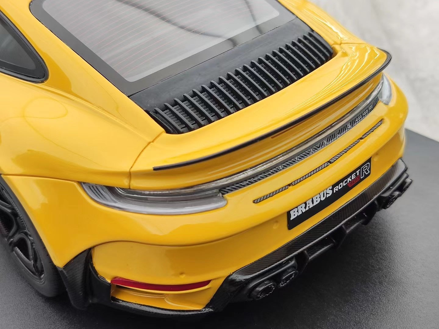 GT Spirit 1/18 Brabus 900 Rocket-R Yellow CLDC037