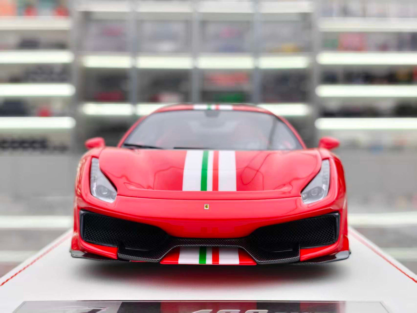GH MODEL 1/18 Ferrari Novitec 488pista Standard Red GH005