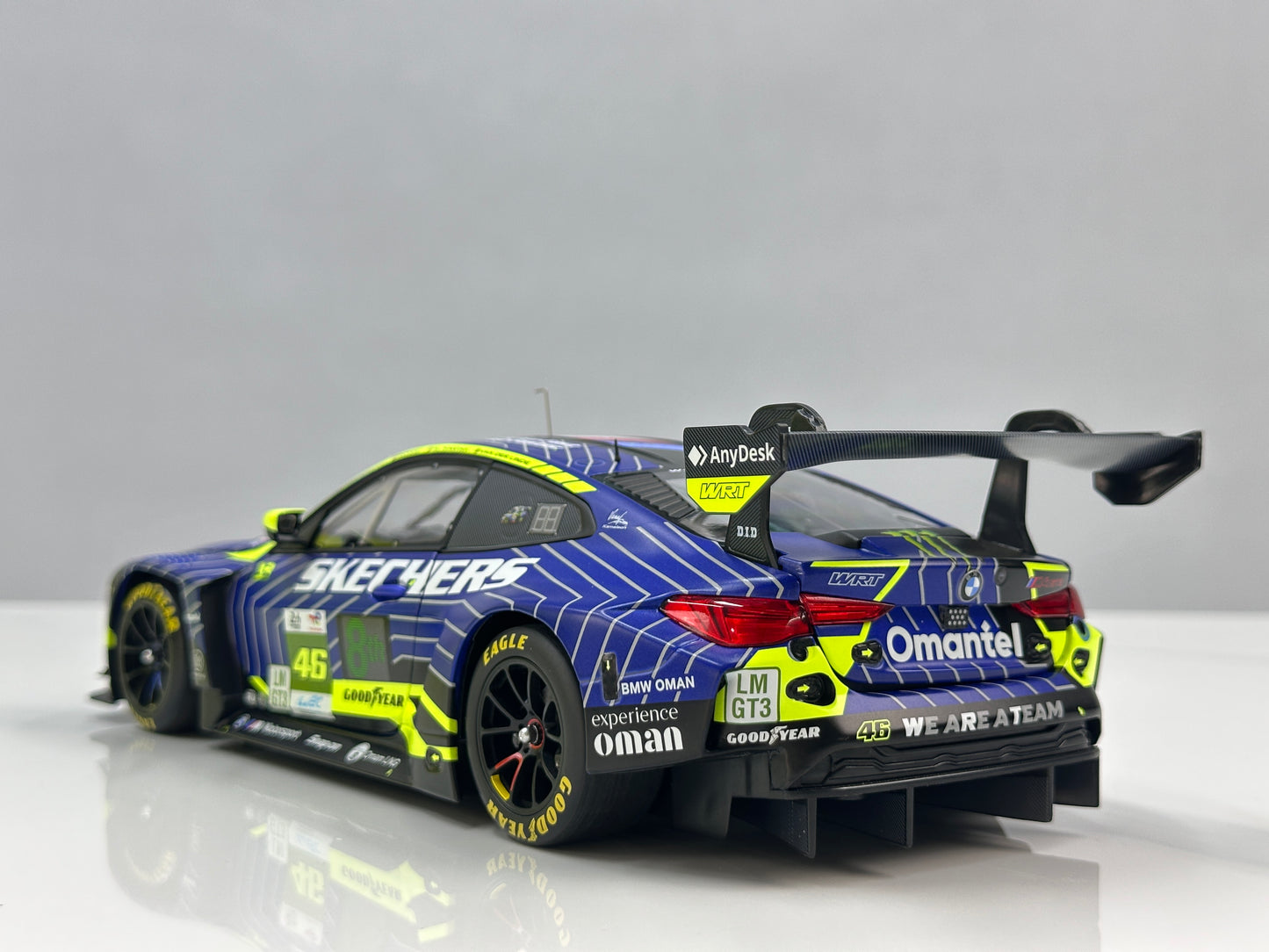 MINICHAMPS 1/18 BMW M4 GT3 EVO Team WRT 24H Le Mans 2025 Blue/Yellow Livery 110252346