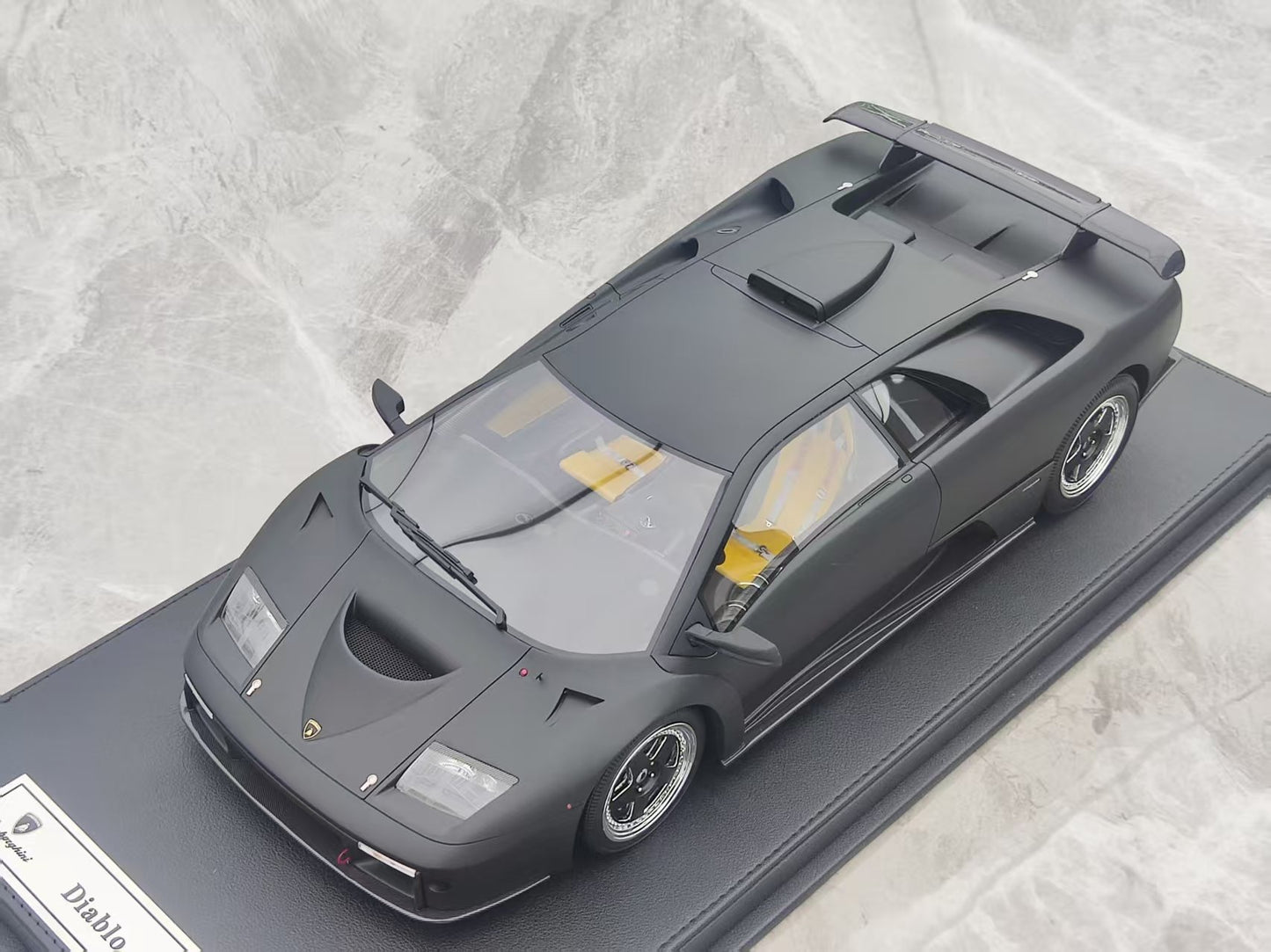 GL 1/12 Lamborghini Diablo GT Matte Black Simulated Car Model JS-GL010