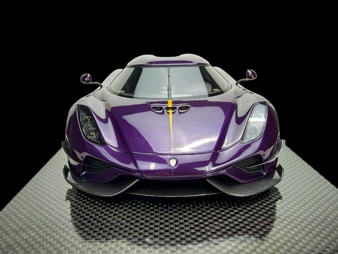 Frontiart 1/18 Koenigsegg Regera Carbon Purple