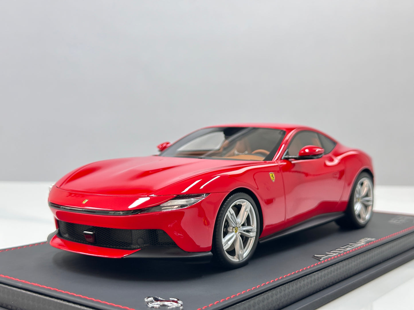 BBR 1/18 Ferrari Amalfi Standard Red P18272A