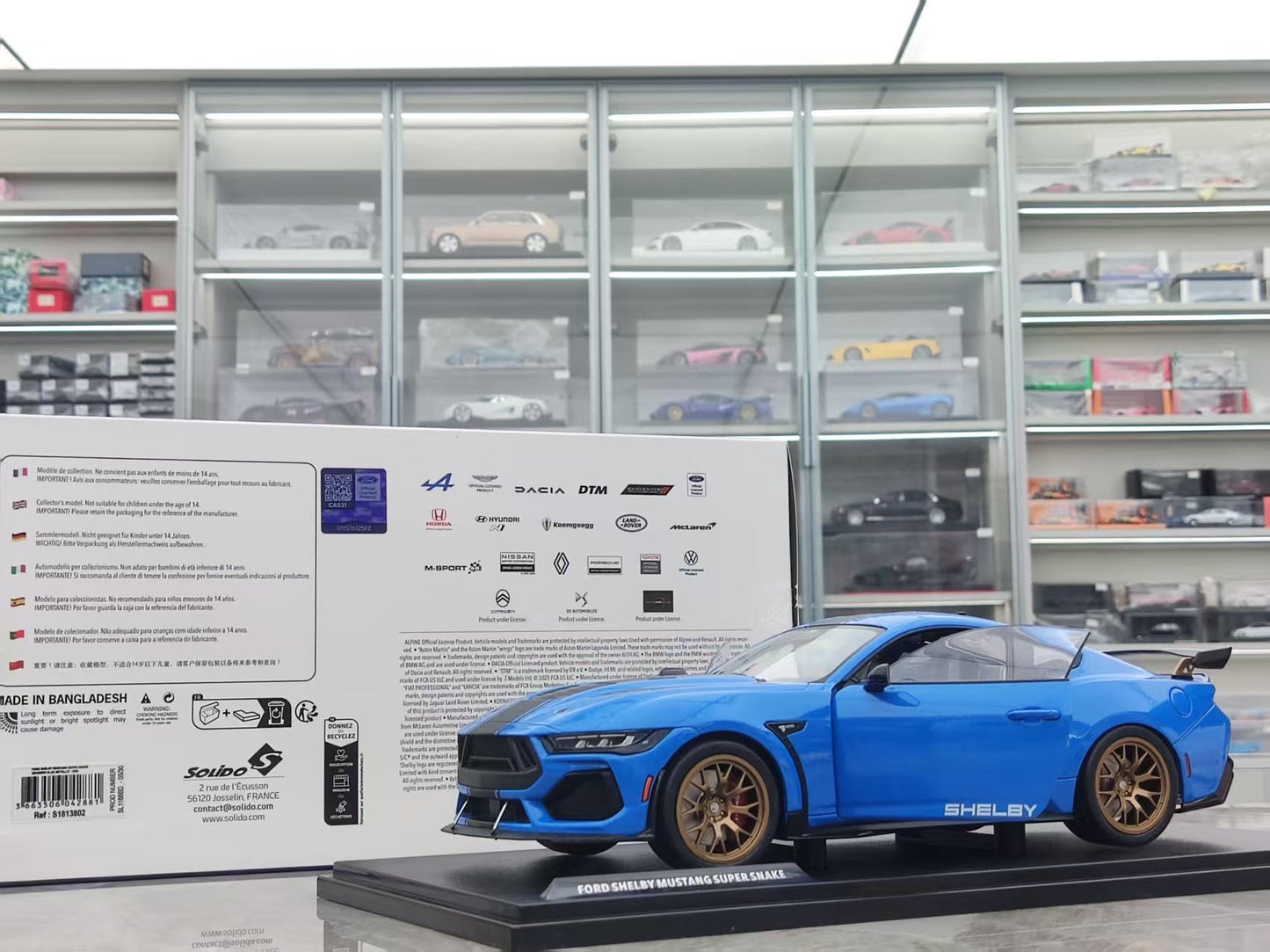 Solido 1/18 Ford Shelby Mustang Super Snake Grabber Metallic Blue S1813802