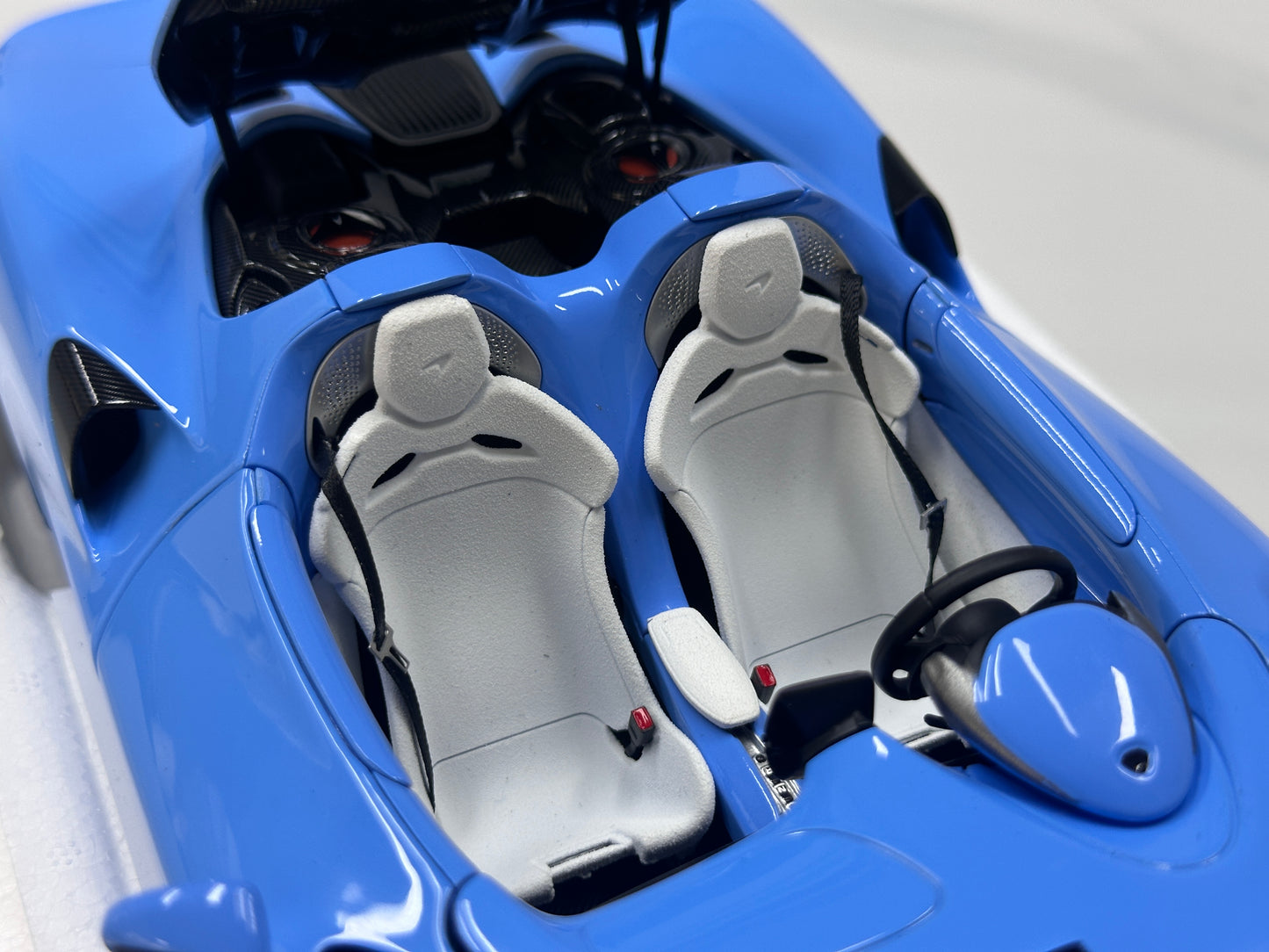 LCD 1/18 McLaren Elva Diecast Model – Sky Blue (LCD18015-BU)