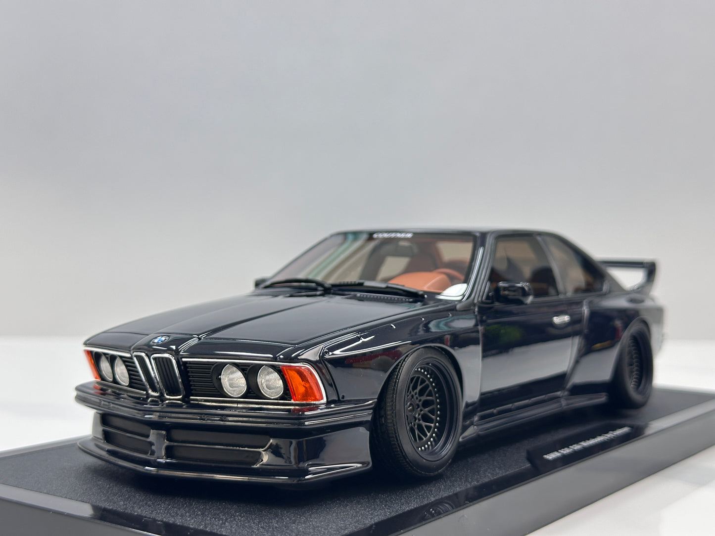 OTTO 1/18 BMW 635 CSi (E24) Widebody by Counter – Metallic Dark Blue (OT1184)