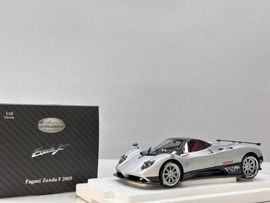 Almost Real 1/18 Pagani Zonda F (2005 Geneva Motor Show Debut Version) – Silver (850401001)