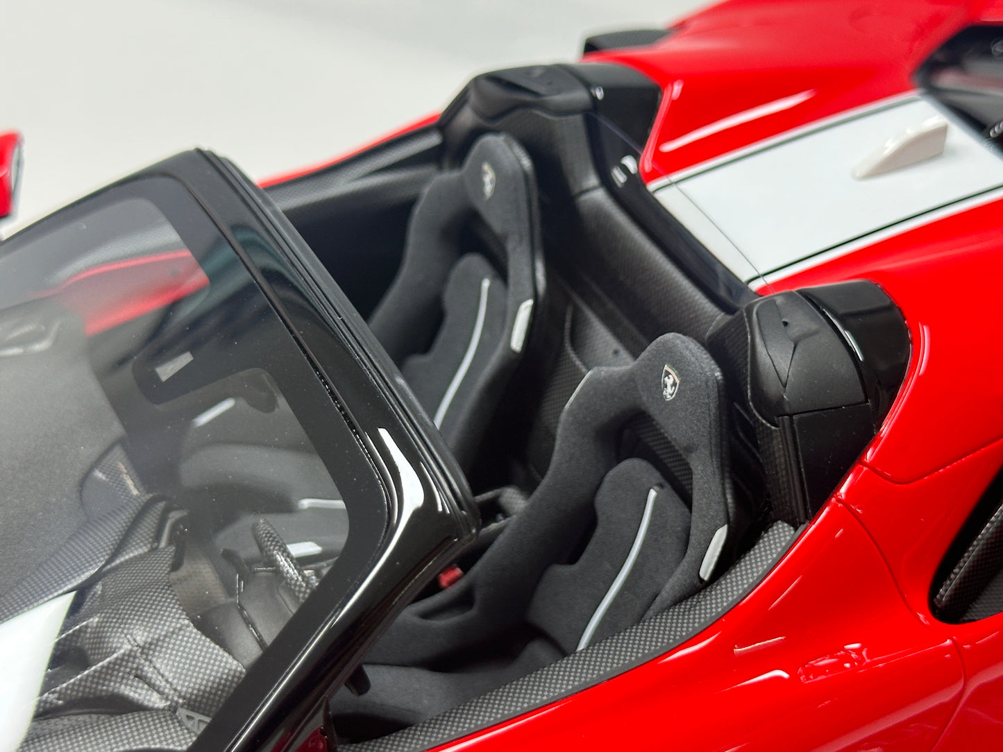BBR 1/18 Ferrari SF90 XX Spider Red/White Livery P18238Q