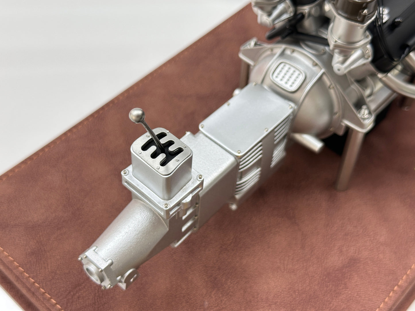 First Model 1/6 Ferrari 250 GTO Engine (Grey) FM06002