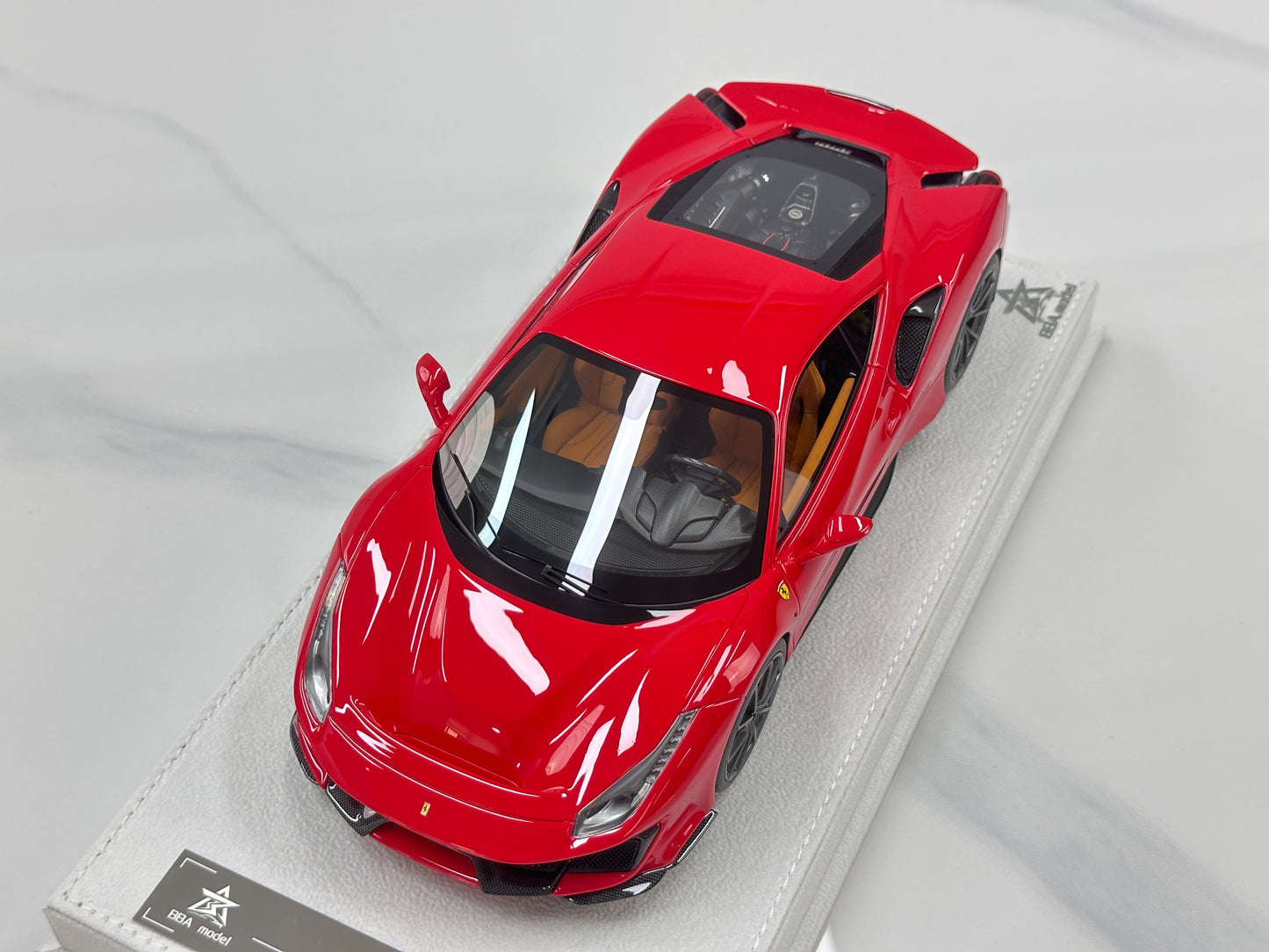 BBA Model 1/18 Ferrari 488 Pista Standard Red BBA087