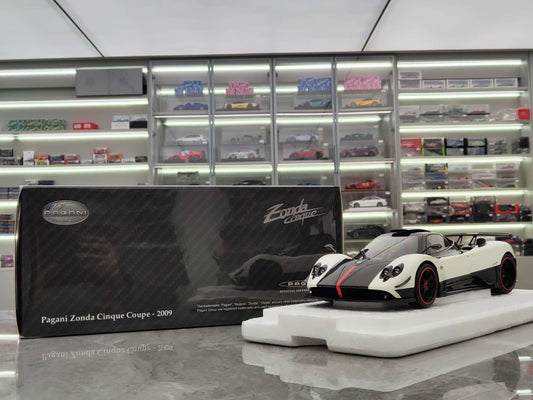 Almost Real 1/18 Pagani Zonda Cinque Coupé Blanco 850601001