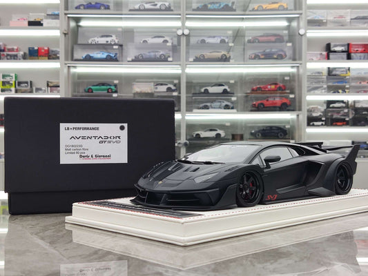 DG 1/18 Lamborghini Aventador GT EVO Black Carbon DG180223G
