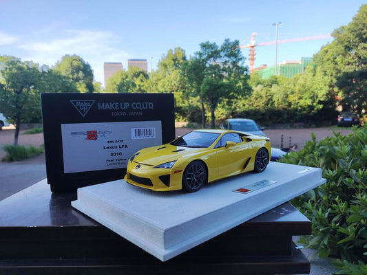 MAKEUP 1/18 Lexus LFA Yellow EML043D