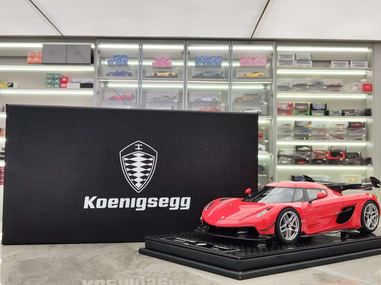 FRONTIART 1/18 Koenigsegg Jesko Red FA140