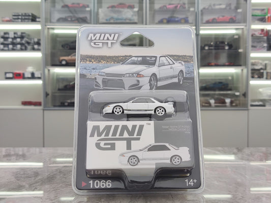 MINIGT 1/64 Nissan Skyline GT-R (R32) VeilSide White MGT01066-BL