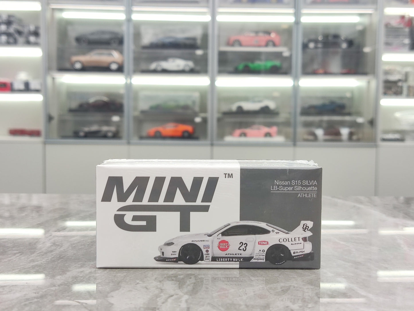 MINIGT 1/64 Nissan LB-Super Silhouette S15 SILVIA ATHLETE White
