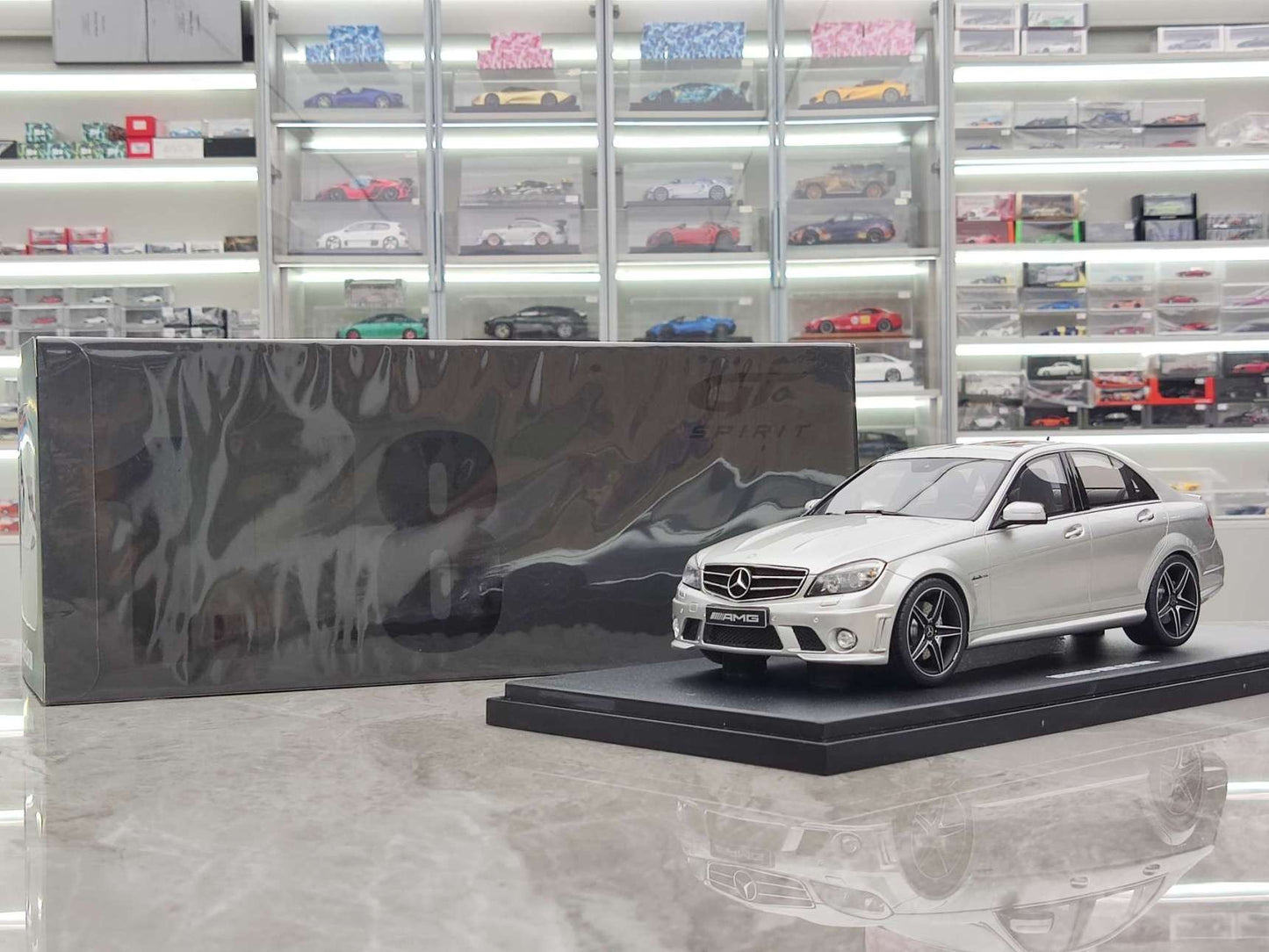 GT Spirit 1/18 Mercedes-Benz C63 AMG Silver GT462