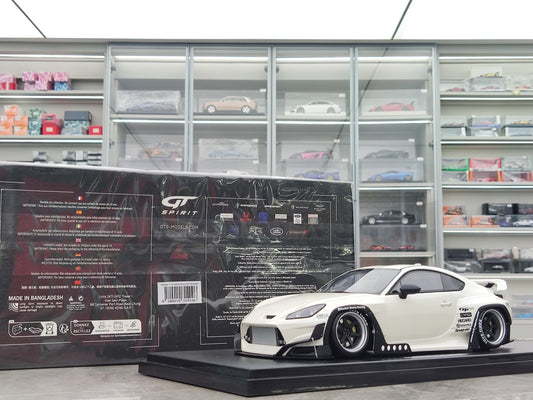 GT Spirit 1/18 Toyota GR86 Crystal White GT498