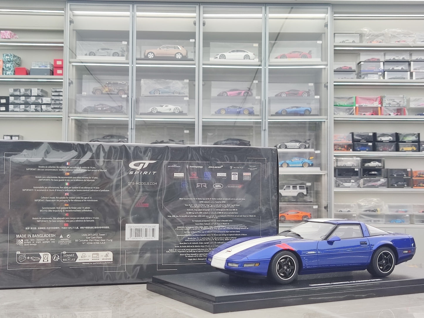 GT Spirit 1/18 Chevrolet Corvette C4 Grand Sport Blue GT538