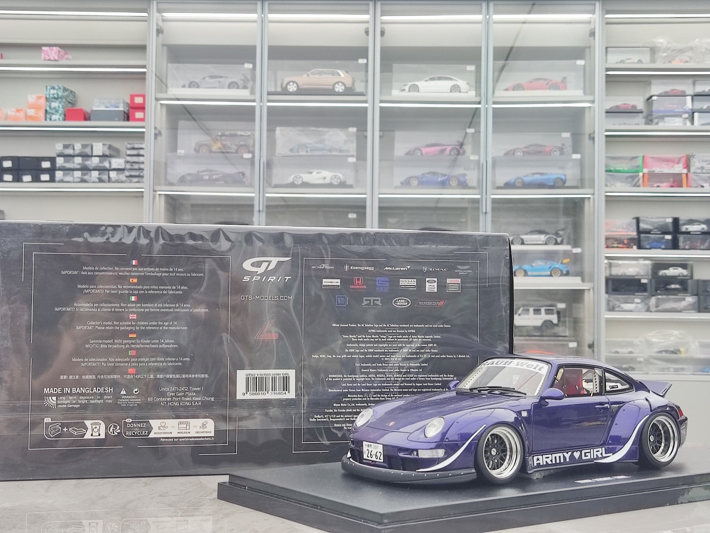 GT Spirit 1/18 Porsche RWB "Army Girl" Purple GT562