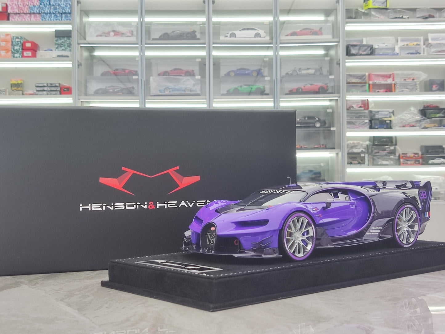 HH Model 1/18 Bugatti Vision GT Violet/Purple Carbon Fiber HH484